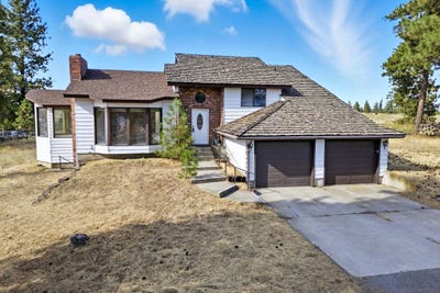 /international/us/14510-w-pine-bluff-rd-nine-mile-falls-wa-110106184278/