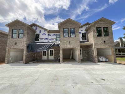 /international/us/410-412-414-england-street-lonoke-ar-110107157144/