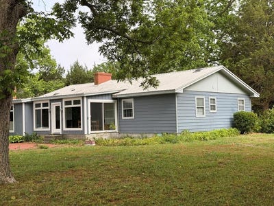 /international/us/2246-morley-s-wharf-rd-exmore-va-110108359210/