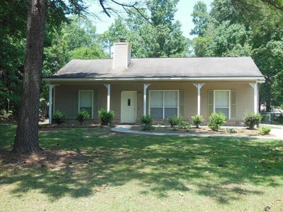 /international/us/101-pine-forest-circle-troy-al-110103249653/