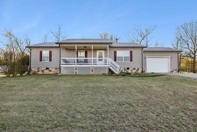 /international/us/209-lanier-drive-chatsworth-ga-110106949024/