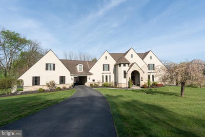 /international/us/2795-southwick-drive-lancaster-pa-110099153224/