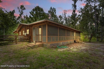 /international/us/1518-palm-street-steinhatchee-fl-110100626237/