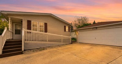 /international/us/22734-ravisloe-lane-frankfort-il-110107696397/