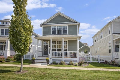 /international/us/239-cavelier-avenue-st-joseph-mi-110105971714/
