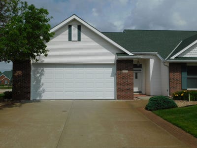 /international/us/2805-husker-lane-columbus-ne-110108476465/