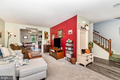 /international/us/356-stonehedge-lane-mechanicsburg-pa-110100677066/