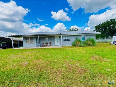 /international/us/169-county-road-318-jonesboro-tx-110107957756/