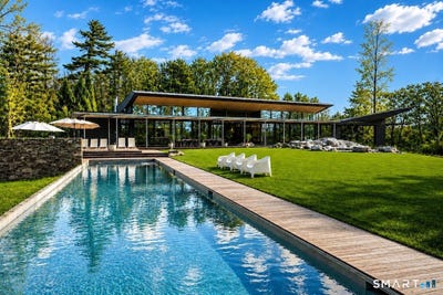/international/us/250-long-pond-road-great-barrington-ma-110107233829/