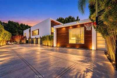 /international/us/4757-white-oak-avenue-encino-ca-110120019611/