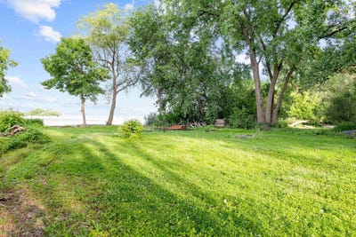 /international/us/3488-county-rd-a-oshkosh-wi-110100751182/?lang=id
