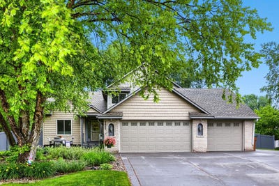 /international/us/7842-20th-street-n-oakdale-mn-110108902833/