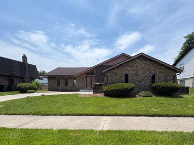 /international/us/715-e-193rd-place-glenwood-il-110107700309/