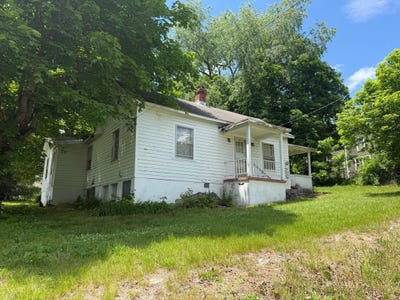/international/us/357-washington-st-lot-street-alderson-wv-110107819345/