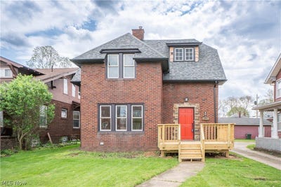 /international/us/1322-12th-street-nw-canton-oh-110107400038/