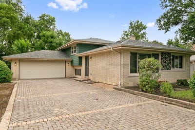 /international/us/6833-w-127th-street-palos-heights-il-110110326559/