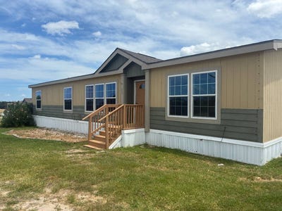 /international/us/389-county-road-1281-lampasas-tx-110109406222/