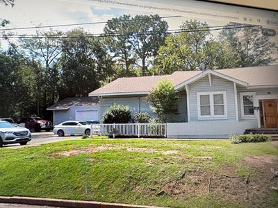 /international/us/1211-w-main-street-dothan-al-110107628937/