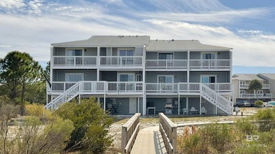 /international/us/16300-perdido-key-drive-pensacola-fl-110107637224/