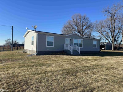 /international/us/1963-state-highway-148-corning-ia-110108387208/