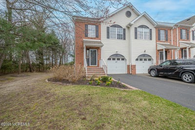 /international/us/128-heron-court-manalapan-nj-110106840476/