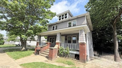 /international/us/1083-stroman-avenue-akron-oh-110108655891/