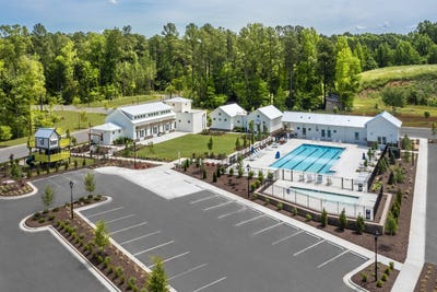 /international/us/2215-pitchfork-lane-durham-nc-110101095762/