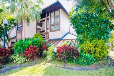 /international/us/120-sw-96th-ter-plantation-fl-110120715958/