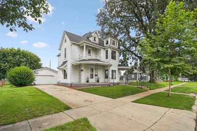 /international/us/605-c-avenue-grundy-center-ia-110109833054/