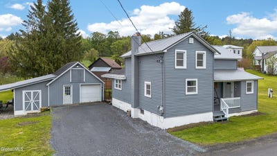 /international/us/114-woods-road-saint-johnsville-ny-110108122018/