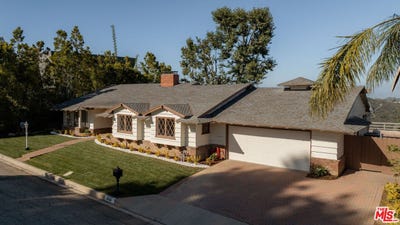 /international/us/2158-stradella-rd-los-angeles-ca-110108567690/