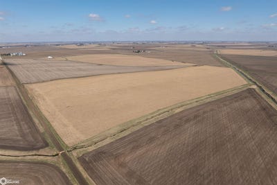 /international/us/1-12th-ave-dysart-ia-110107170068/