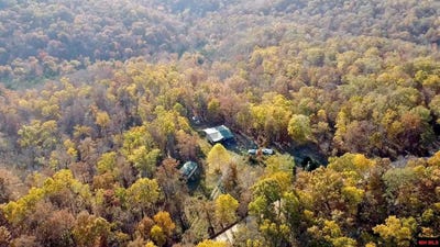 /international/us/1044-springwood-drive-hardy-ar-110103620609/