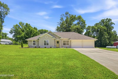 /international/us/213-se-15th-road-lamar-mo-110108874797/