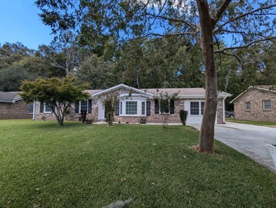 /international/us/4356-cheviot-drive-north-charleston-sc-110108296402/
