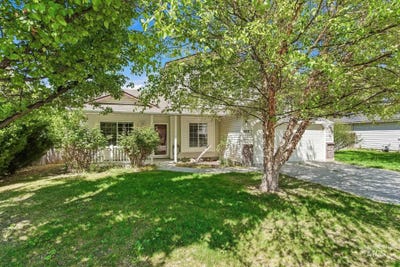 /international/us/602-e-rosemary-street-kuna-id-110108179822/
