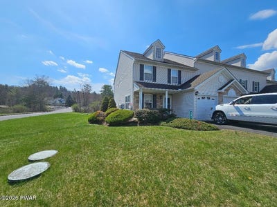 /international/us/301-victoria-way-east-stroudsburg-pa-110107306126/