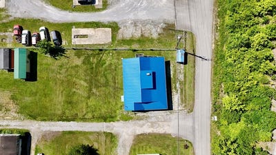 /international/us/6739-millard-highway-pikeville-ky-110108754118/