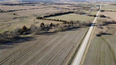 /international/us/reaper-road-waverly-ks-110106276548/