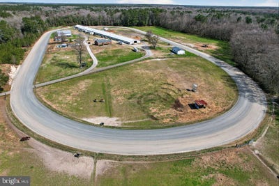 /international/us/33096-johnson-road-salisbury-md-110107075860/