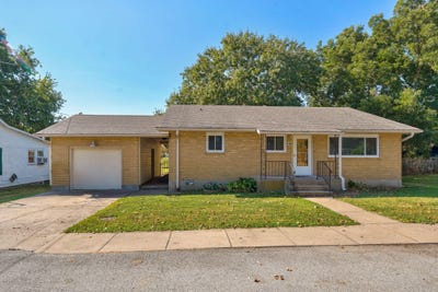 /international/us/106-w-thurman-avenue-mt-vernon-mo-110110232837/