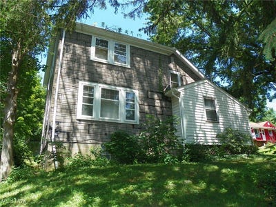 /international/us/12317-sunset-drive-garfield-heights-oh-110101295848/