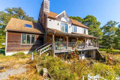 /international/us/31-quashnet-road-mashpee-ma-110120646789/