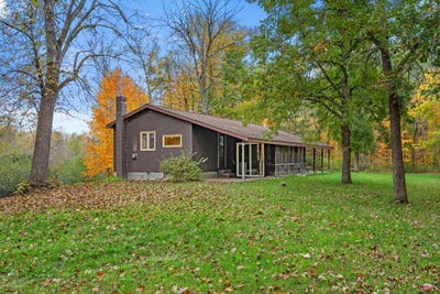 /international/us/61710-lower-tamarack-road-bruno-mn-110120063672/