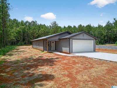 /international/us/1129-earl-roberts-road-anniston-al-110101291745/