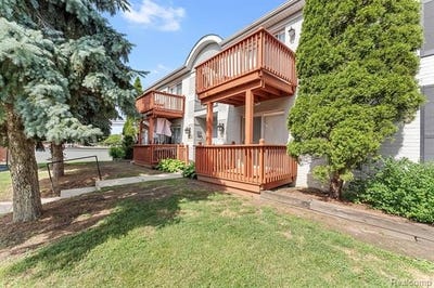 /international/us/1714-fort-street-trenton-mi-110109039023/