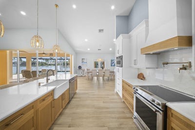 /international/us/1688-villa-court-marco-island-fl-110108470040/