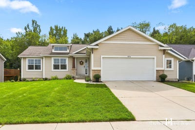 /international/us/6274-parker-street-allendale-mi-110110208825/