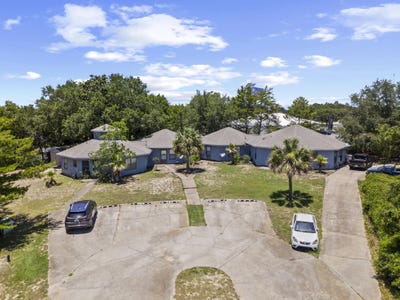 /international/us/6904-sea-turtle-circle-navarre-fl-110104517434/