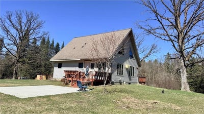 /international/us/13988-590th-avenue-menahga-mn-110104486437/